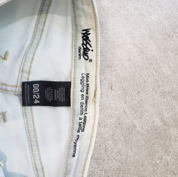 Mossimo Supply Co Womens White Wash Jeans Size 00 - Picture 3 of 6